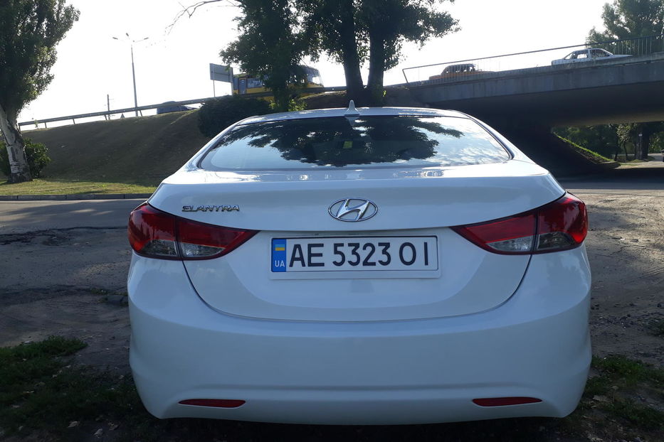 Продам Hyundai Elantra 2012 года в Днепре