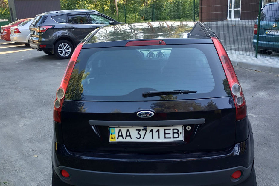 Продам Ford Fiesta 2006 года в Киеве