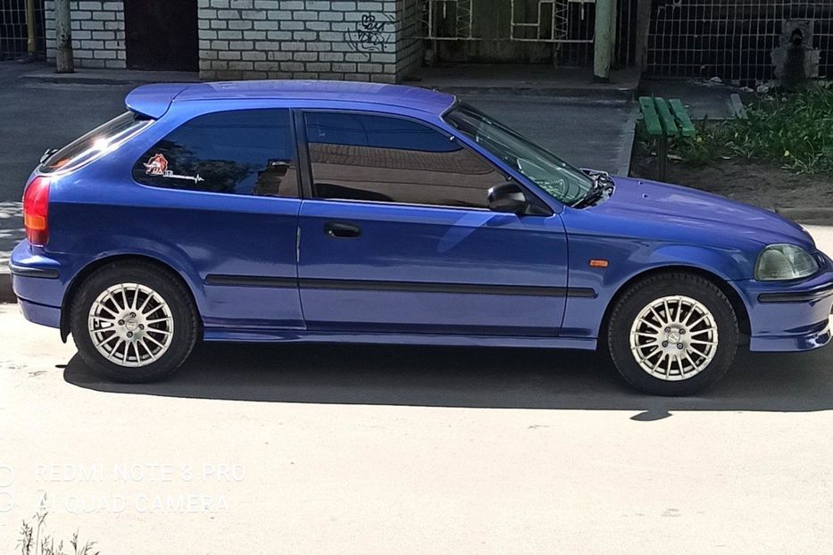 Продам Honda Civic 1998 года в Харькове