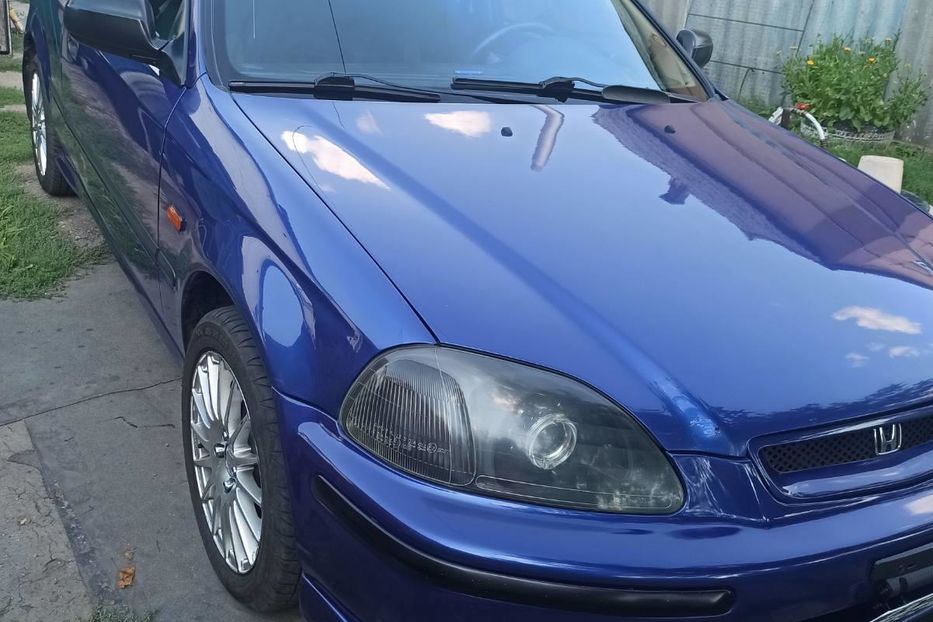 Продам Honda Civic 1998 года в Харькове