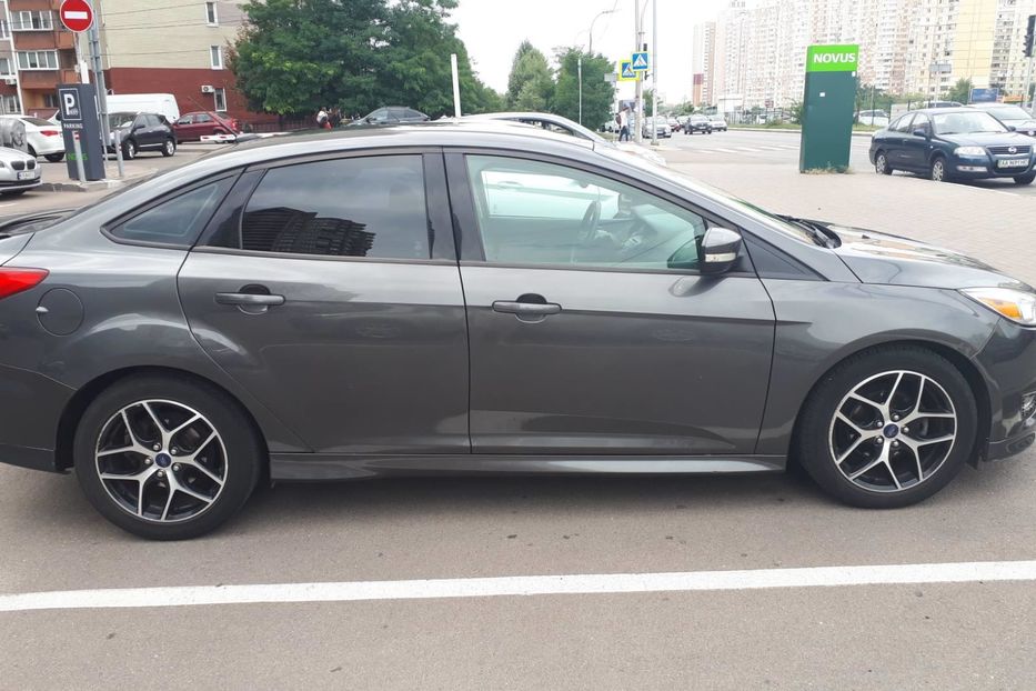 Продам Ford Focus SE 2015 года в Киеве