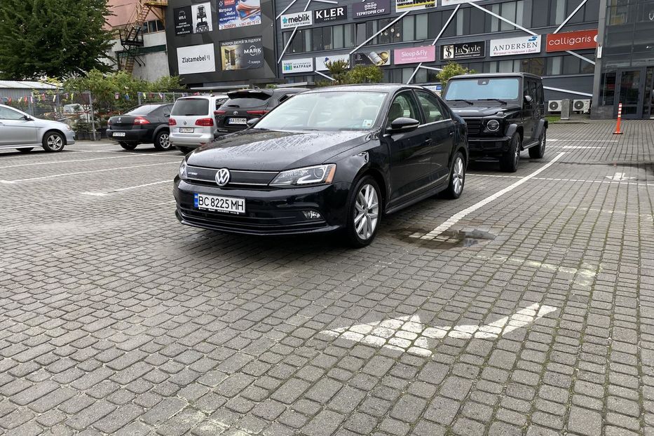 Продам Volkswagen Jetta SEL Premium 2015 года в Львове