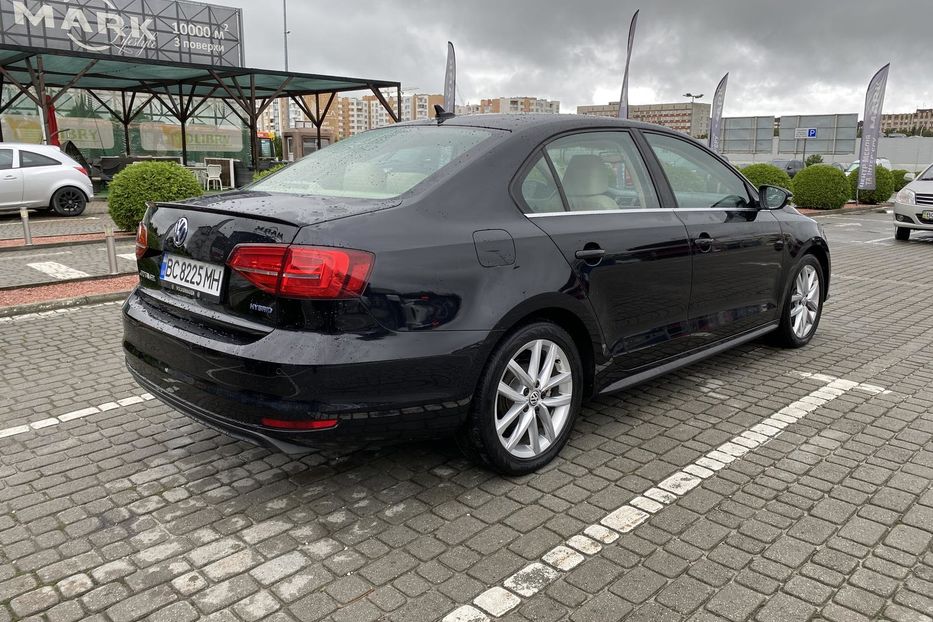 Продам Volkswagen Jetta SEL Premium 2015 года в Львове