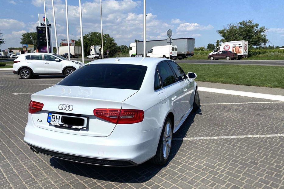 Продам Audi A4 Sline 2015 года в Одессе