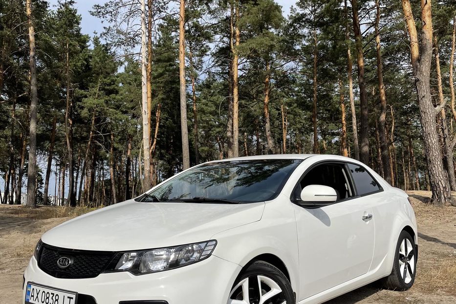 Продам Kia Koup 2011 года в Харькове