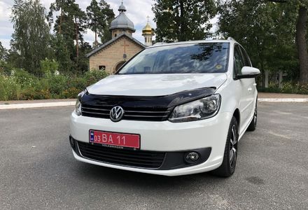 Продам Volkswagen Touran Bluemotion 2014 года в Киеве