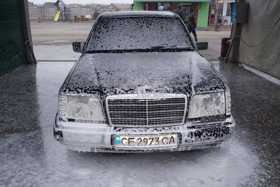 Продам Mercedes-Benz 200 124 1995 года в г. Новоселица, Черновицкая область