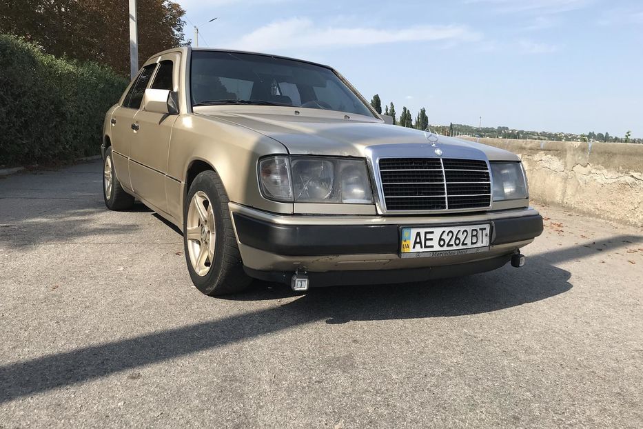 Продам Mercedes-Benz E-Class W124 300D 1985 года в г. Никополь, Днепропетровская область