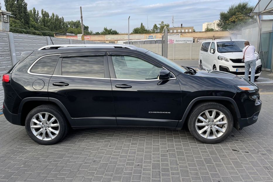 Продам Jeep Cherokee Limited 2016 года в Одессе