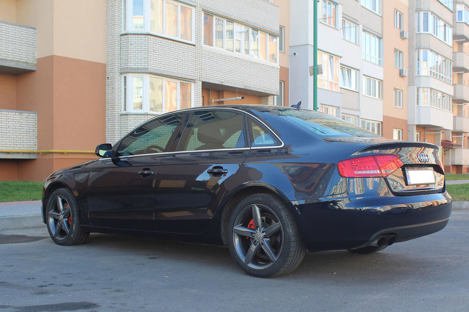 Продам Audi A4 Premium Plus 2011 года в Виннице