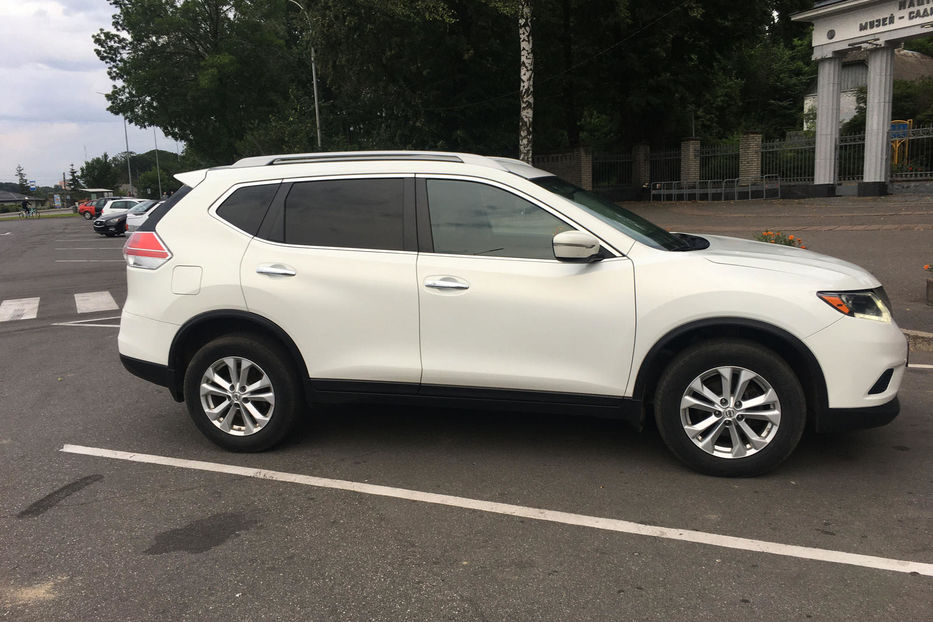 Продам Nissan Rogue SV awd 2014 года в Виннице