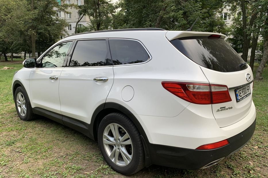 Продам Hyundai Grand Santa Fe 2014 года в г. Терновка, Днепропетровская область