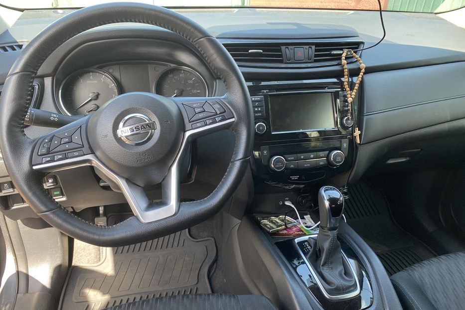 Продам Nissan Rogue SV 2018 года в Одессе