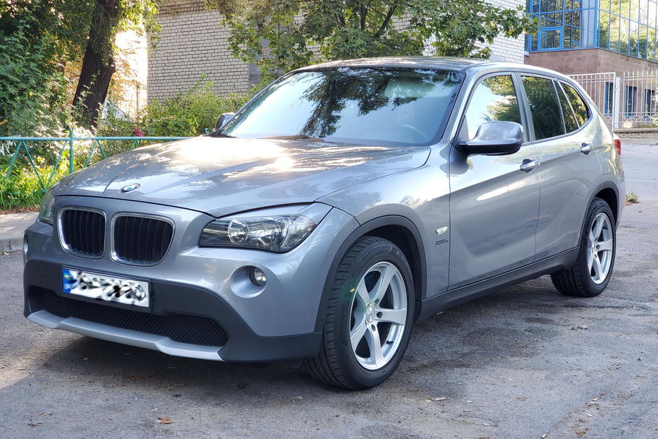 Продам BMW X1 s Drive 18D 2011 года в Запорожье