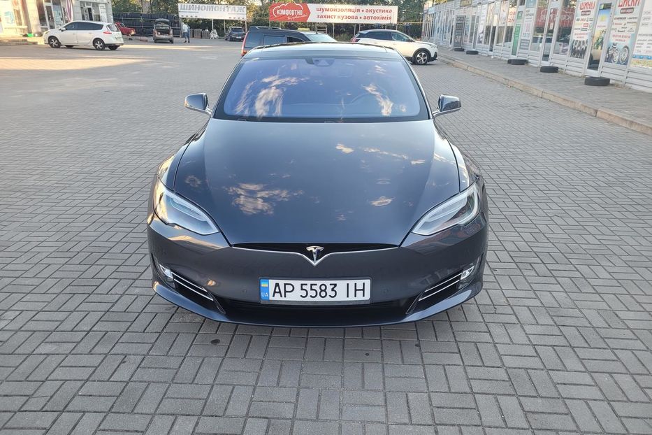Продам Tesla Model S 2016 года в Запорожье