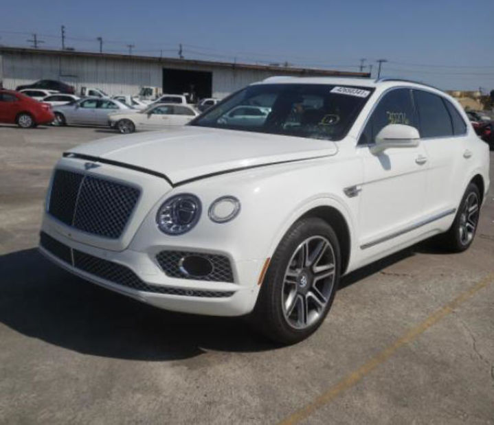 Продам Bentley Bentayga Luxury  2017 года в Киеве