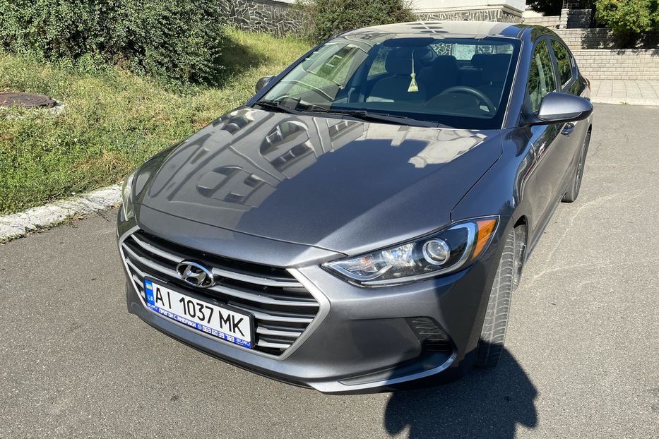 Продам Hyundai Elantra 2018 года в Киеве