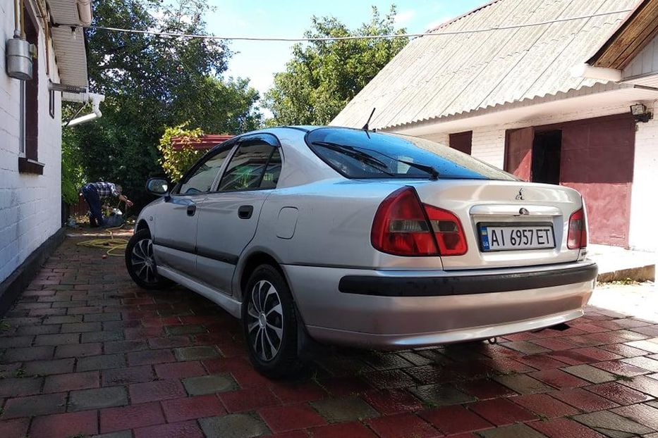 Продам Mitsubishi Carisma 2003 года в г. Иванков, Киевская область