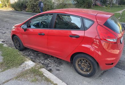 Продам Ford Fiesta Базовая 2010 года в Киеве