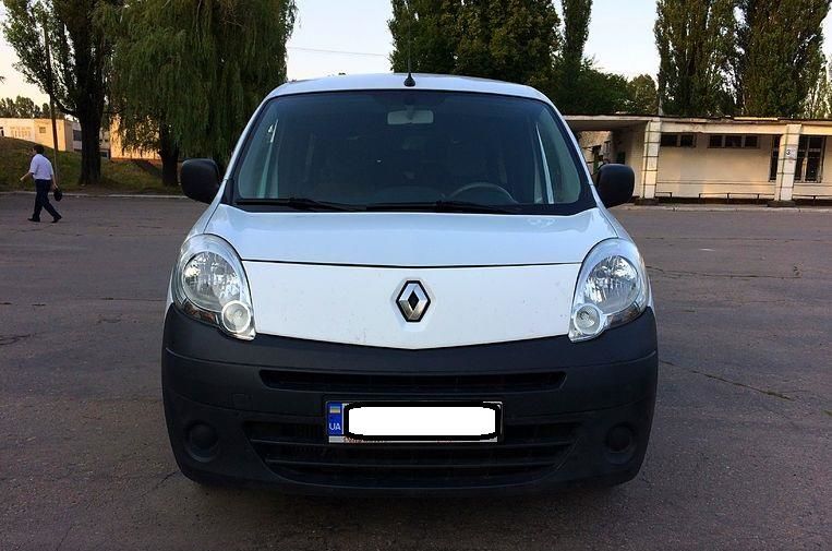 Продам Renault Kangoo пасс. 2012 года в г. Яготин, Киевская область