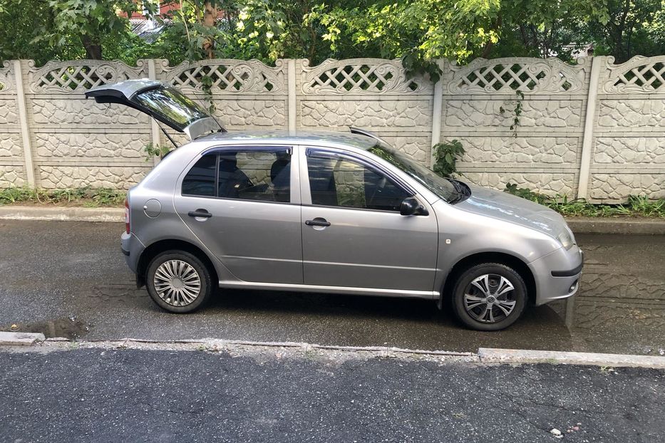 Продам Skoda Fabia 2006 года в Чернигове