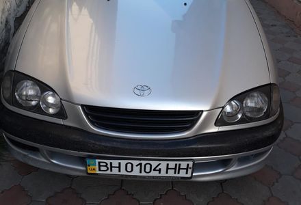 Продам Toyota Avensis 1998 года в Одессе