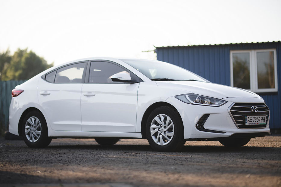 Продам Hyundai Avante LPI 2016 года в Днепре