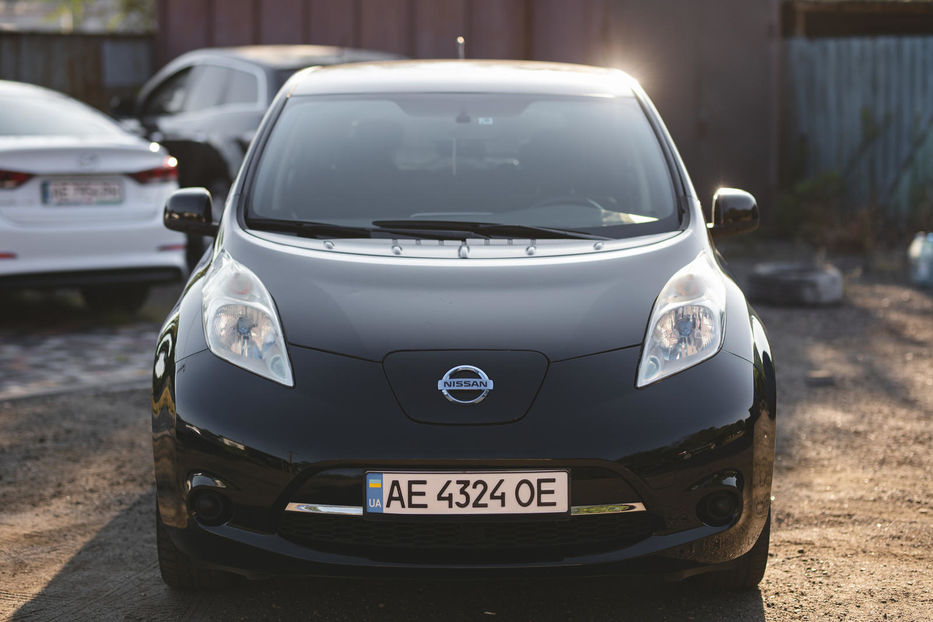 Продам Nissan Leaf 2013 года в Днепре