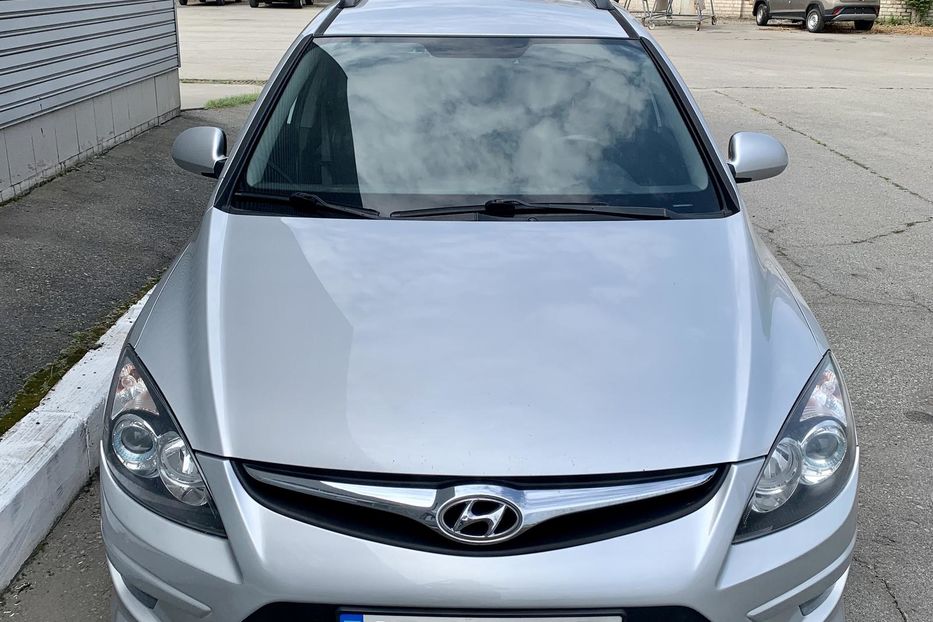 Продам Hyundai i30  2012 года в Запорожье