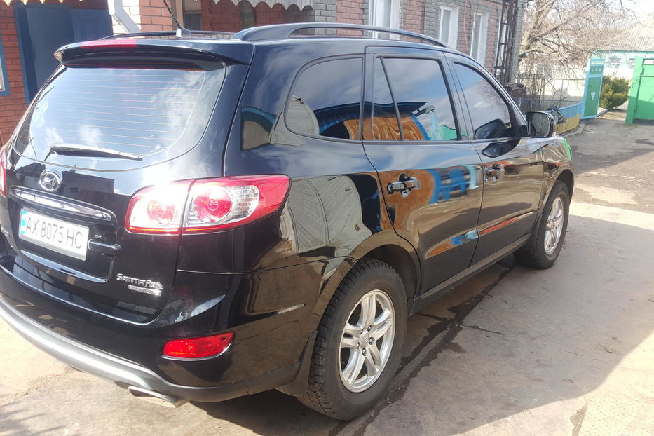 Продам Hyundai Santa FE CRDI 4WD 2012 года в г. Купянск, Харьковская область