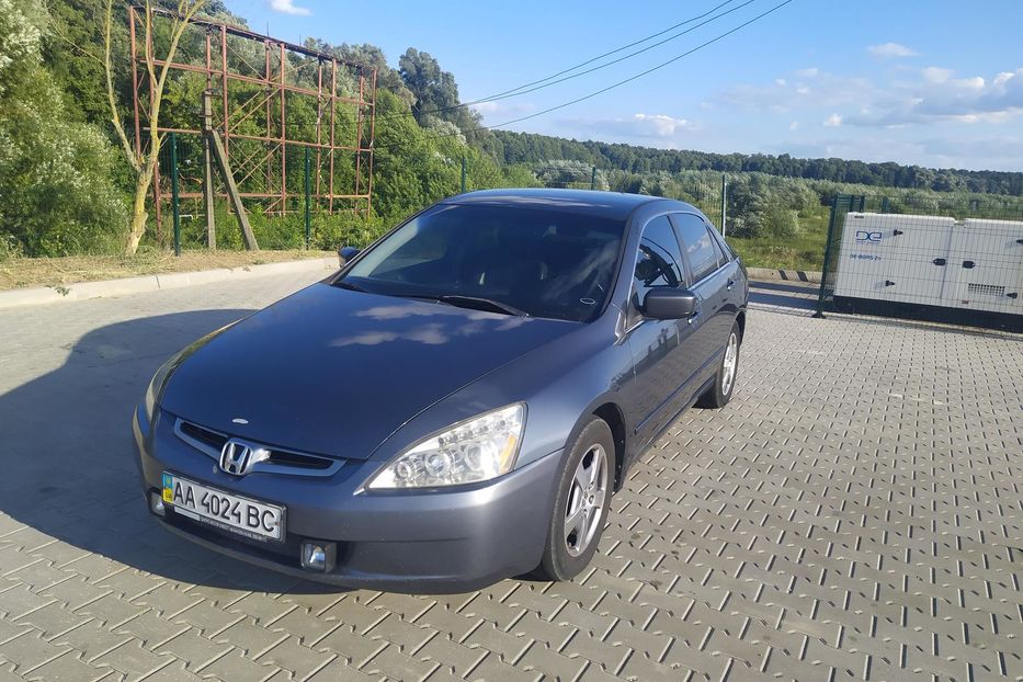 Продам Honda Accord 2005 года в Киеве