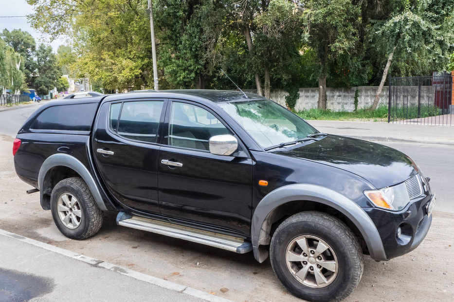 Продам Mitsubishi L 200 Поиск... 2008 года в Днепре