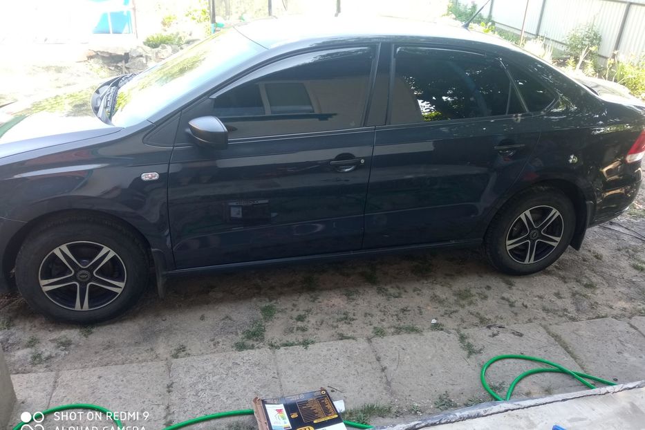 Продам Volkswagen Polo sedan 2012 года в г. Липовая Долина, Сумская область