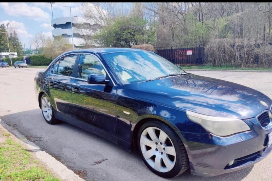 Продам BMW 530 Е 60 2004 года в Одессе