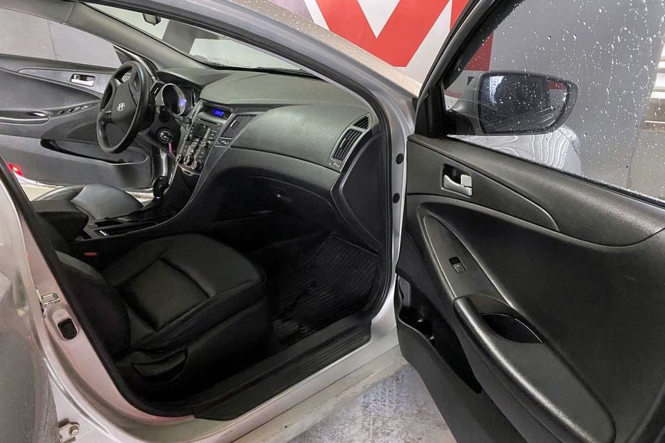 Продам Hyundai Sonata LPI 2013 года в Одессе