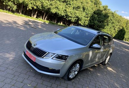 Продам Skoda Octavia A7 Elegance full led 2017 года в г. Брошнив-осада, Ивано-Франковская область