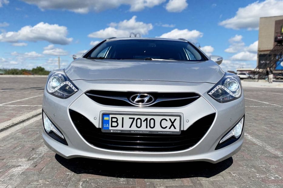 Продам Hyundai i40 2012 года в Харькове