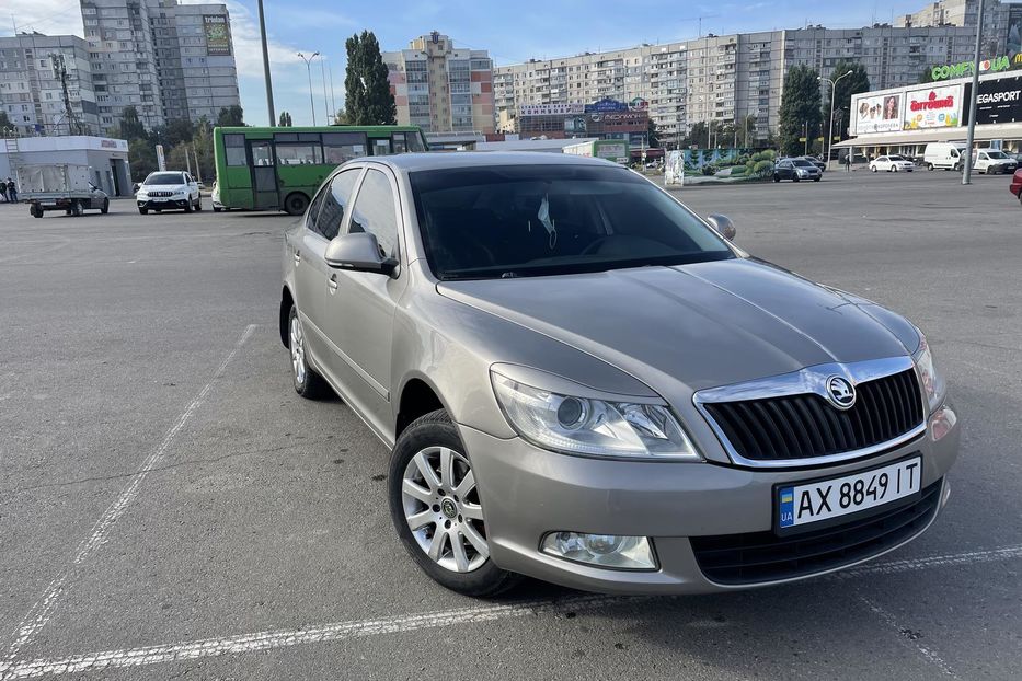 Продам Skoda Octavia A5 2010 года в Харькове