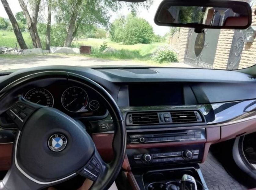 Продам BMW 525 525d Xdrive BiTurbo 2011 года в Киеве