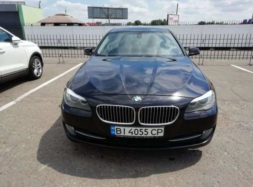 Продам BMW 525 525d Xdrive BiTurbo 2011 года в Киеве