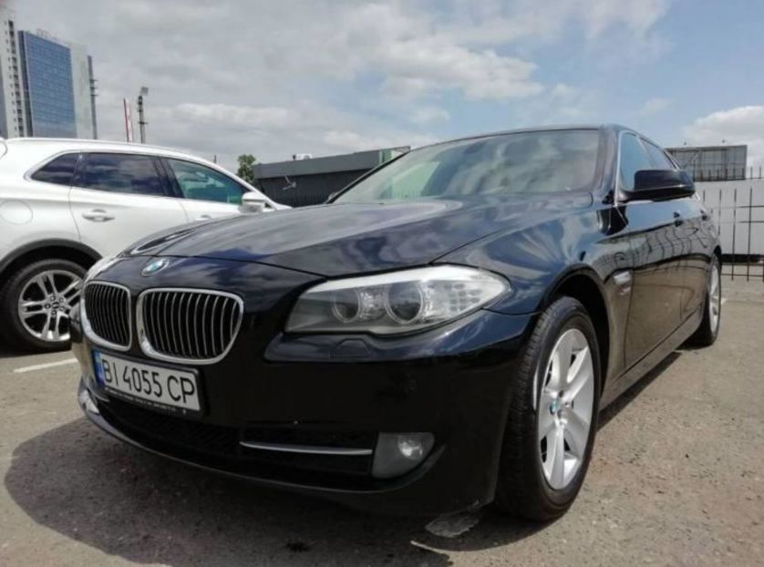 Продам BMW 525 525d Xdrive BiTurbo 2011 года в Киеве