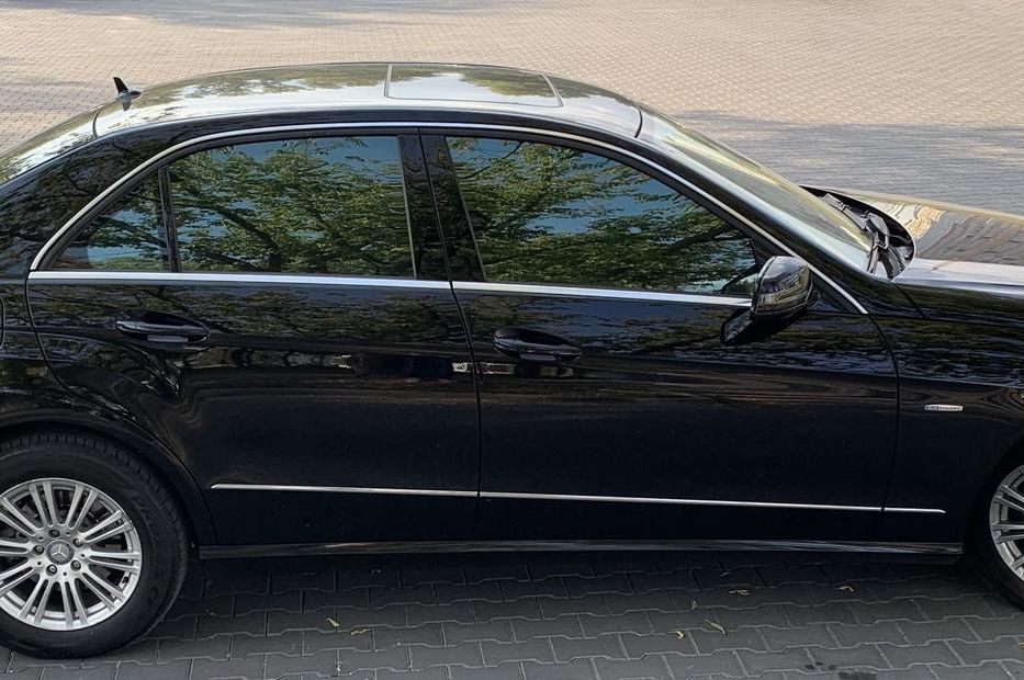 Продам Mercedes-Benz E-Class 2010 года в Киеве