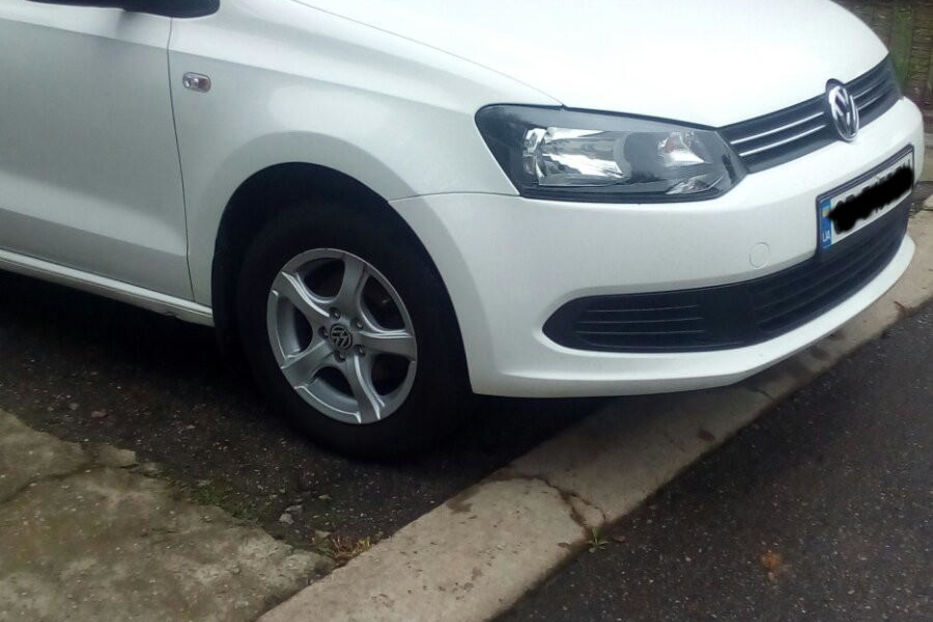 Продам Volkswagen Polo 2012 года в Чернигове