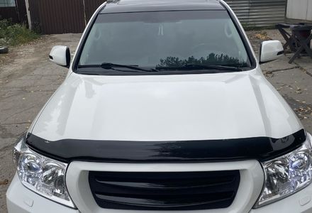 Продам Toyota Land Cruiser 200 2011 года в Киеве