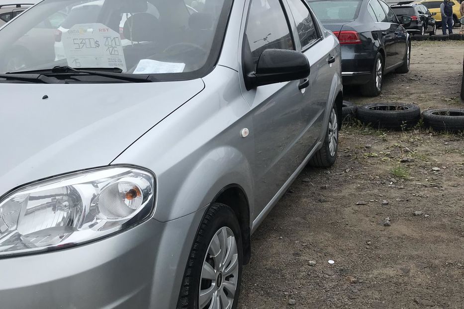 Продам Chevrolet Aveo 1.5 2010 года в Львове