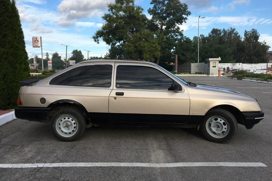 Продам Ford Sierra 1984 года в Кропивницком