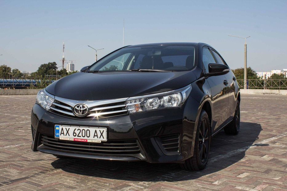 Продам Toyota Corolla 2016 года в Харькове