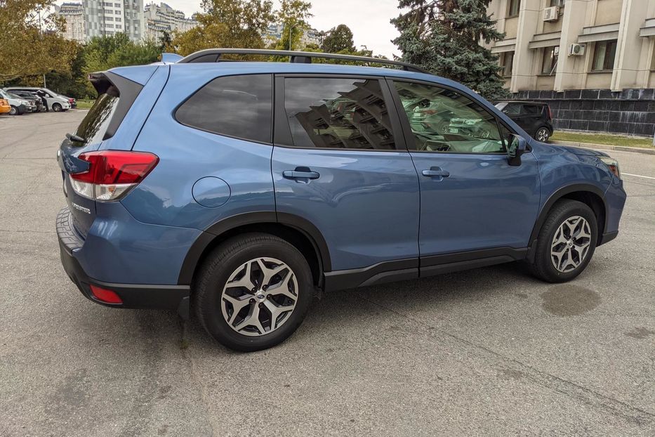 Продам Subaru Forester PREMIUM 2019 года в Одессе