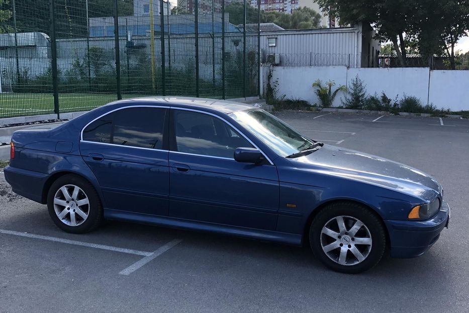 Продам BMW 530 E39 2003 года в Киеве