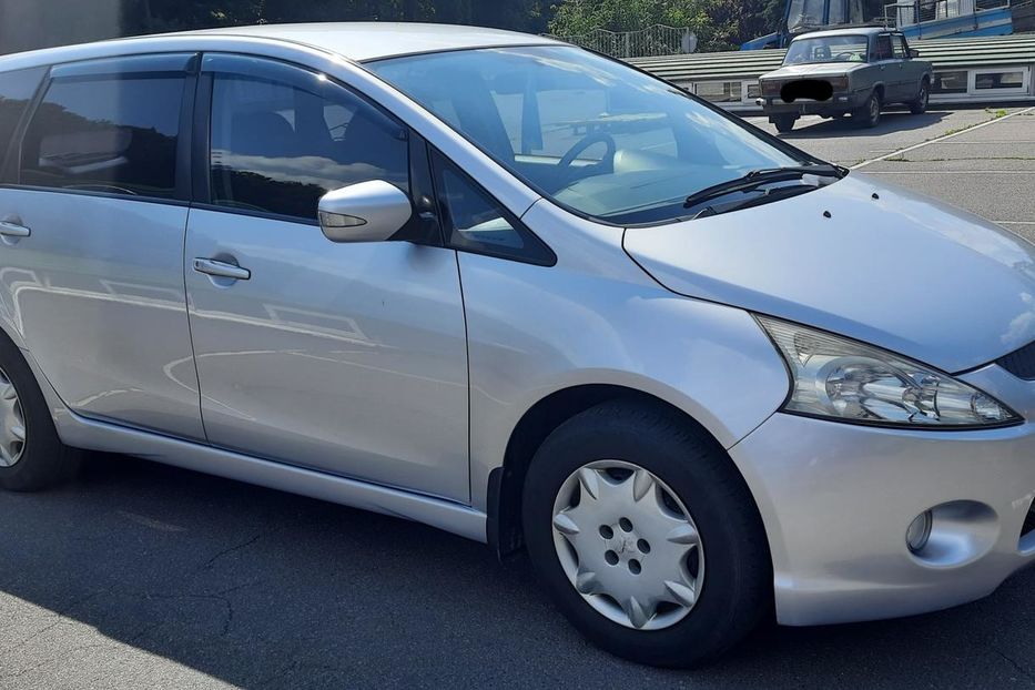 Продам Mitsubishi Grandis 2008 года в Киеве